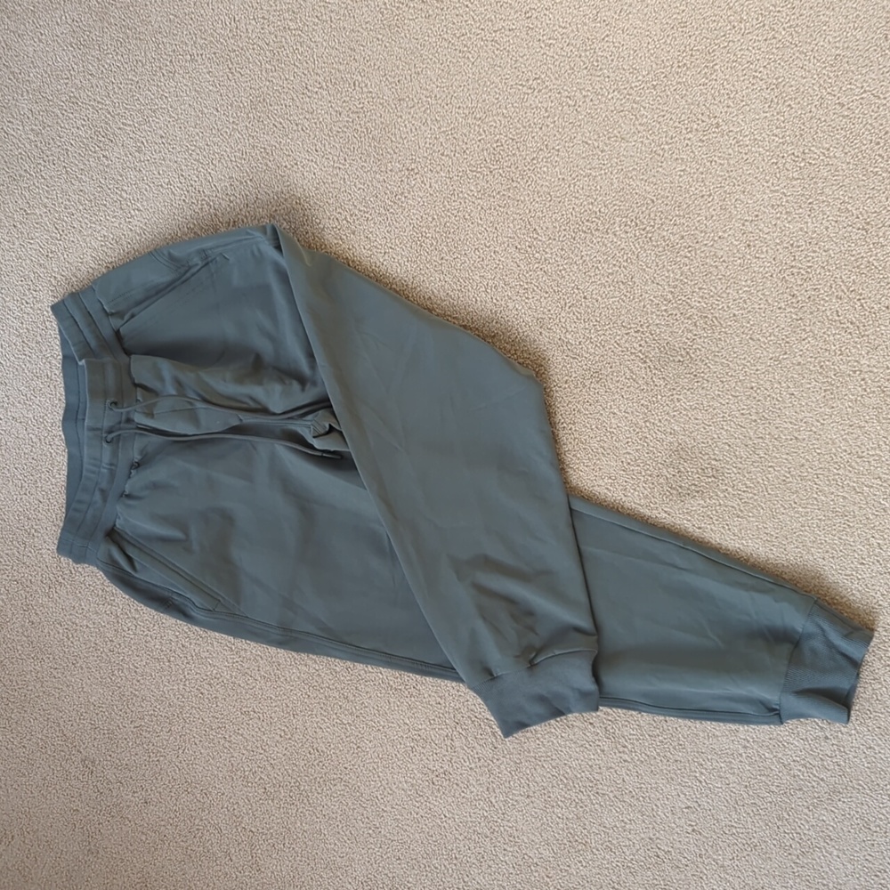 Old Navy joggers